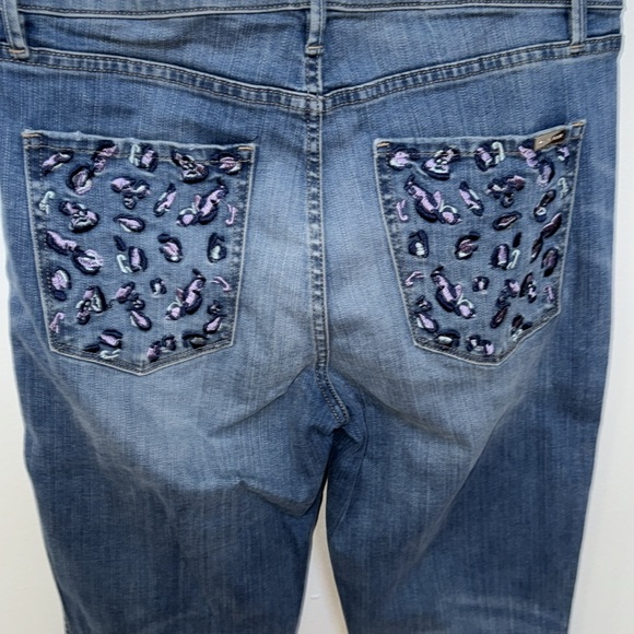 White House Black Market Straight Crop w/Purple Embroidery On Back /5th Pocket - Picture 8 of 10